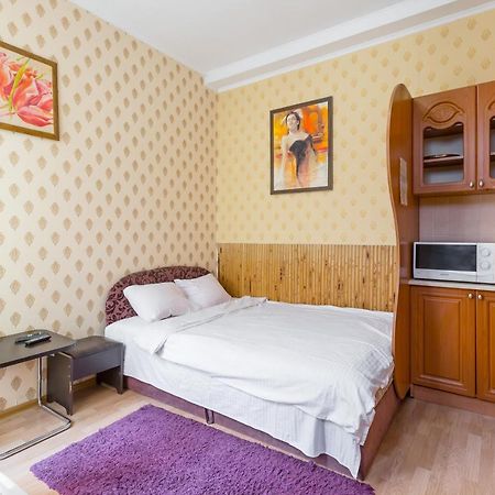 Квартира В Центрі На Вулиці Шевченка 12 Дуже Комфортна Недалеко Біля Вокзалу Lviv Exterior foto